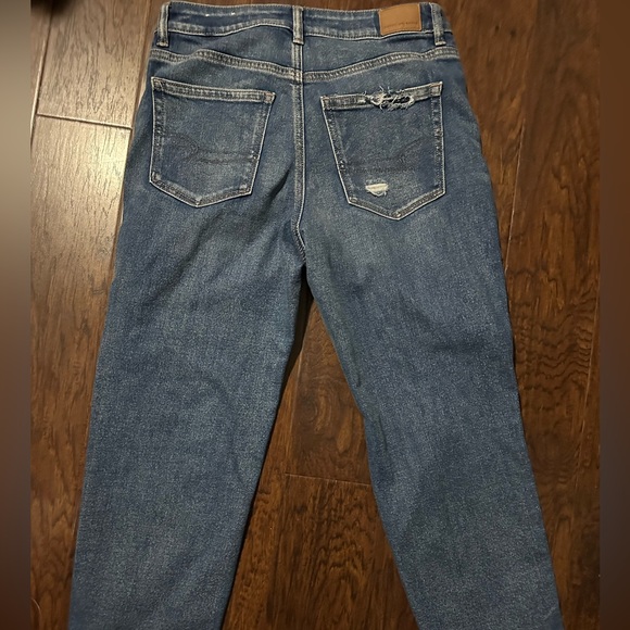 NWT American Eagle , size 6 Xshort jeans. - Picture 1 of 3